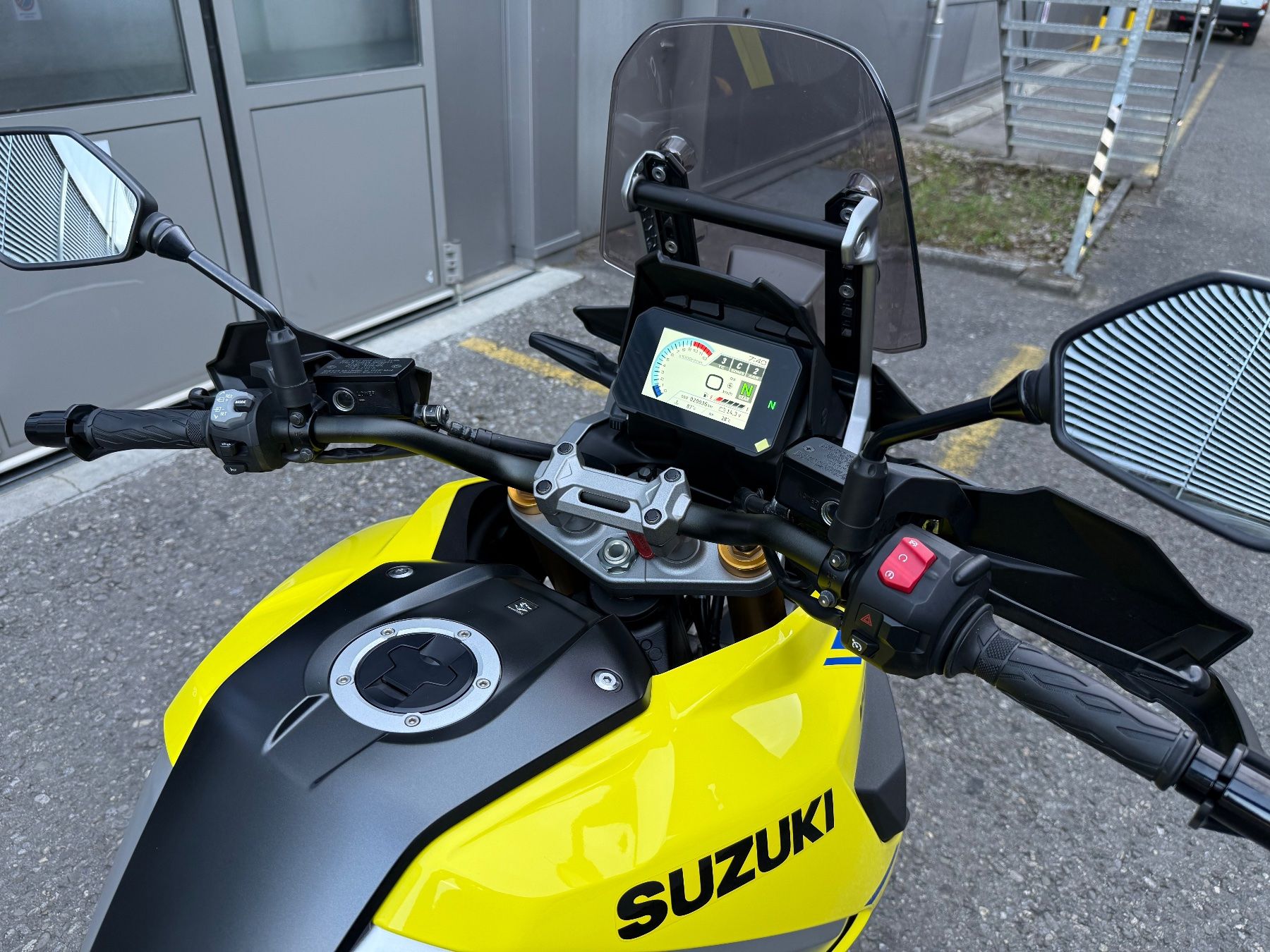 Suzuki Enduro: Suzuki DL 1050 V Strom 2023 – Usato da Steffisburg venduto da swdima 1