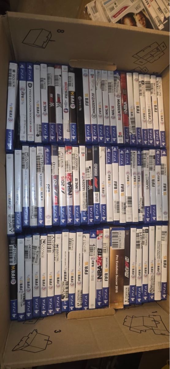 Jeux: PS4 Spiele Sammlung – D'occasion à Düdingen par Nerdworld 1
