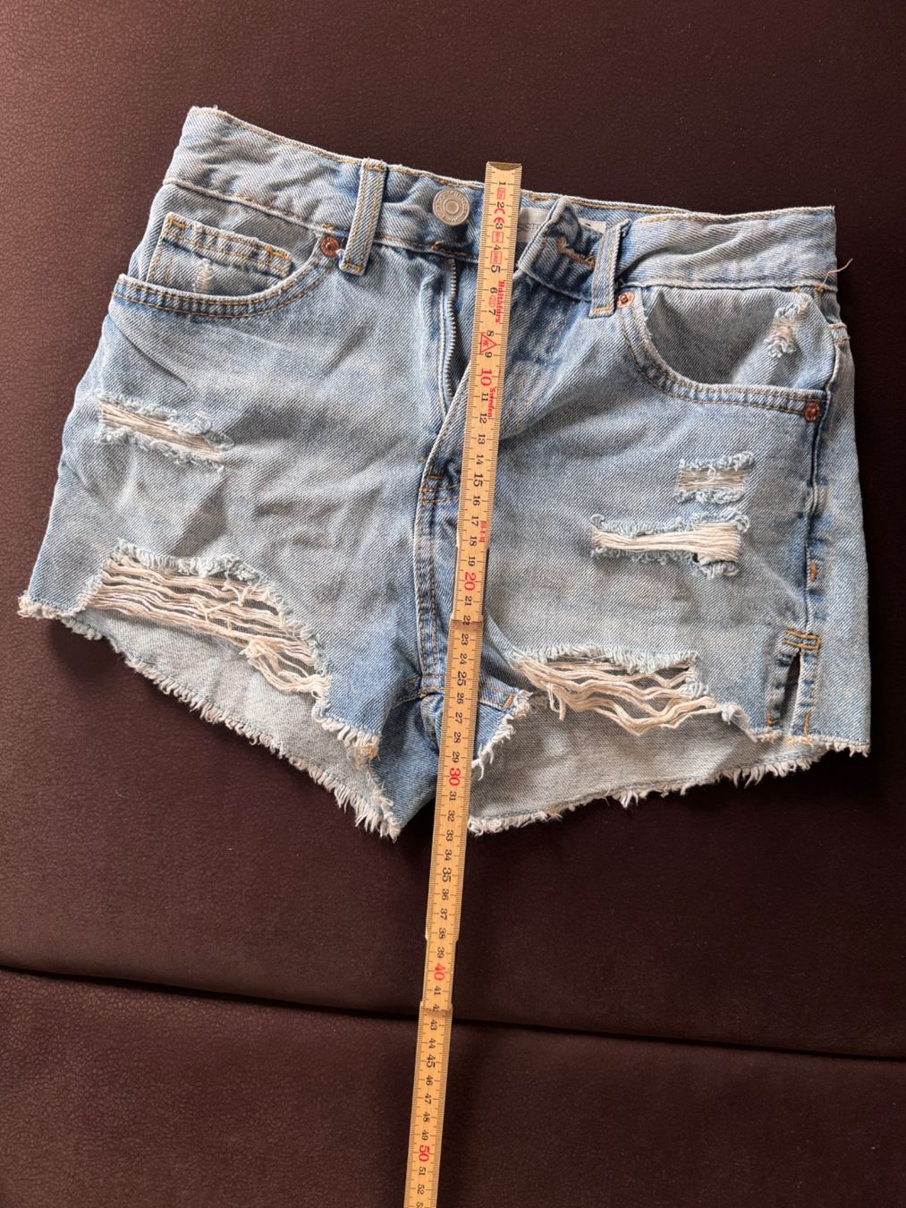 Jeans: Jeansshorts für Mädchen – Usato da Häuslenen venduto da jur_t65b 4