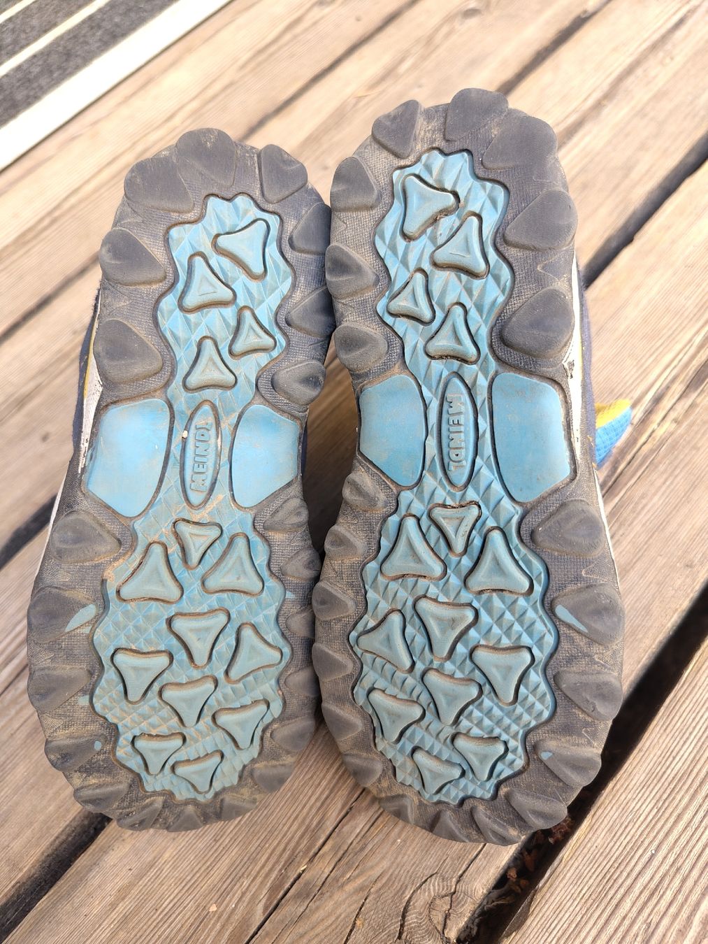 Meindl Scarpe per ragazzi: Meindl Kinder Wanderschuhe Gore-Tex Gr 31 gebraucht – Usato da Wabern venduto da c.trachsel 3