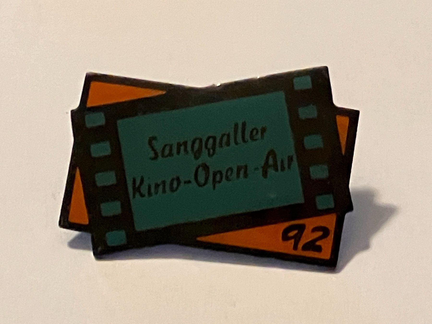 Placchette & Badge: 1 Pin Sanggaller Kino Open Air – Usato da Basel venduto da djwwpp