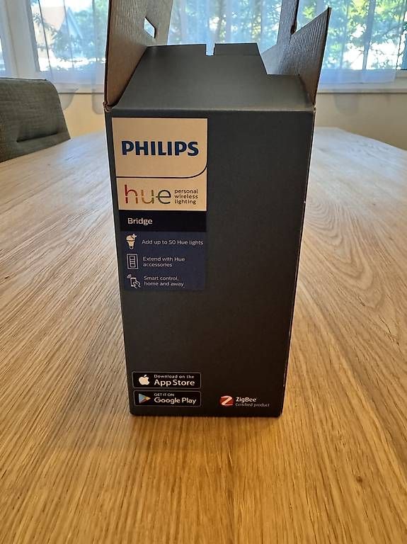 Philips Hubs & Switches: Philips Hue Bridge – Neu (gemäss Beschreibung) aus Hedingen von nic_2sz7 2