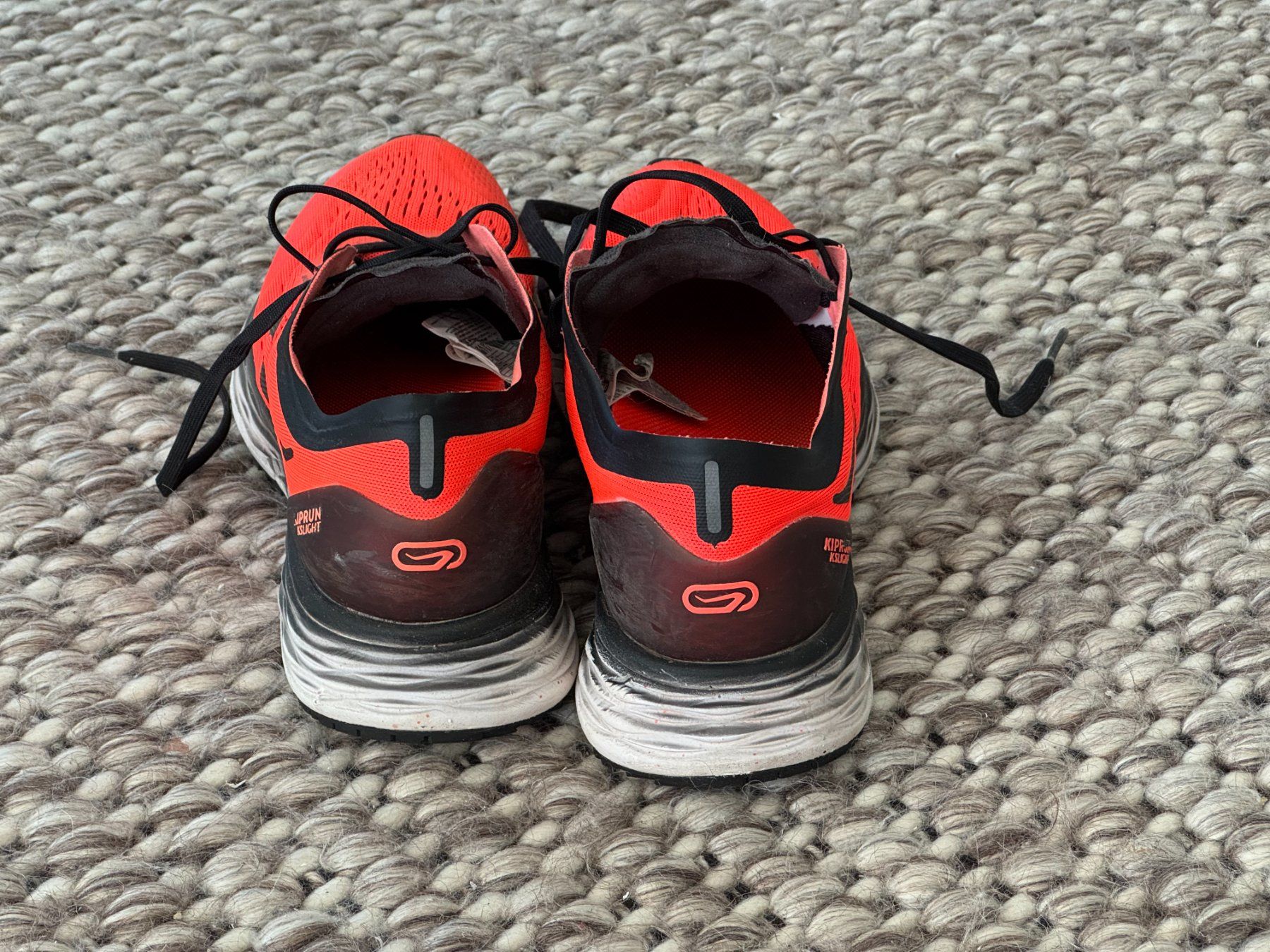 Scarpe da uomo: Laufschuhe Grösse 39 – Nuovo (secondo la descrizione) da Magden venduto da Tom127 2