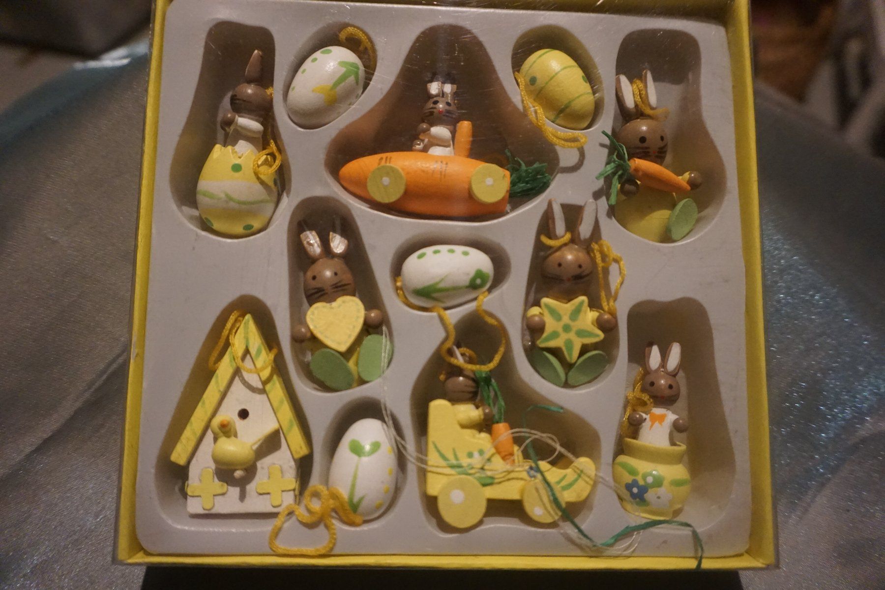 Tutte le decorazioni: Viele Osterartikel – Usato da Hochdorf venduto da Aguadulce 1