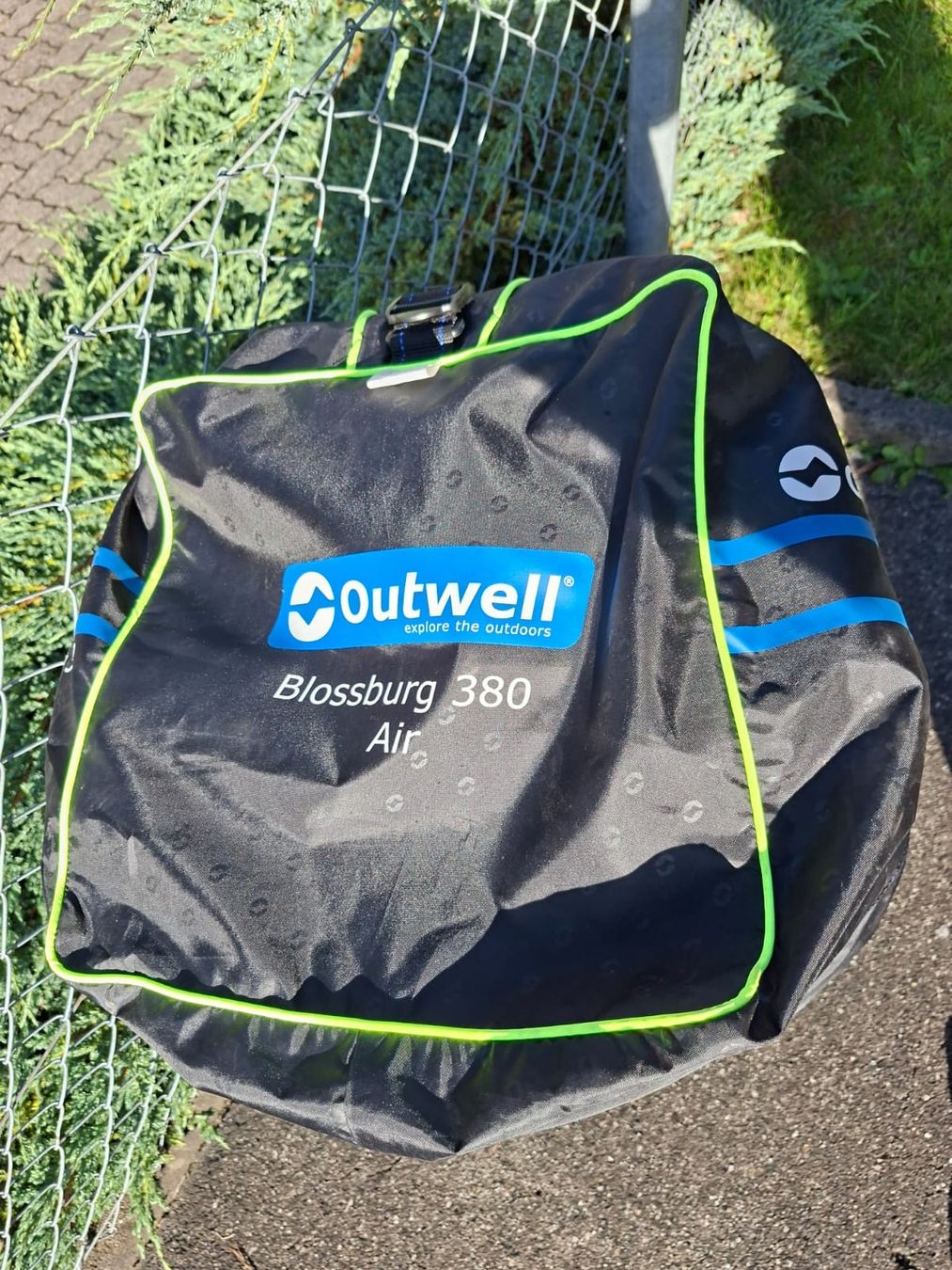 Outwell Verande & Tende da sole: Outwell Busvorzelt. 380 Air – Usato da Uttigen venduto da 7968andreas
