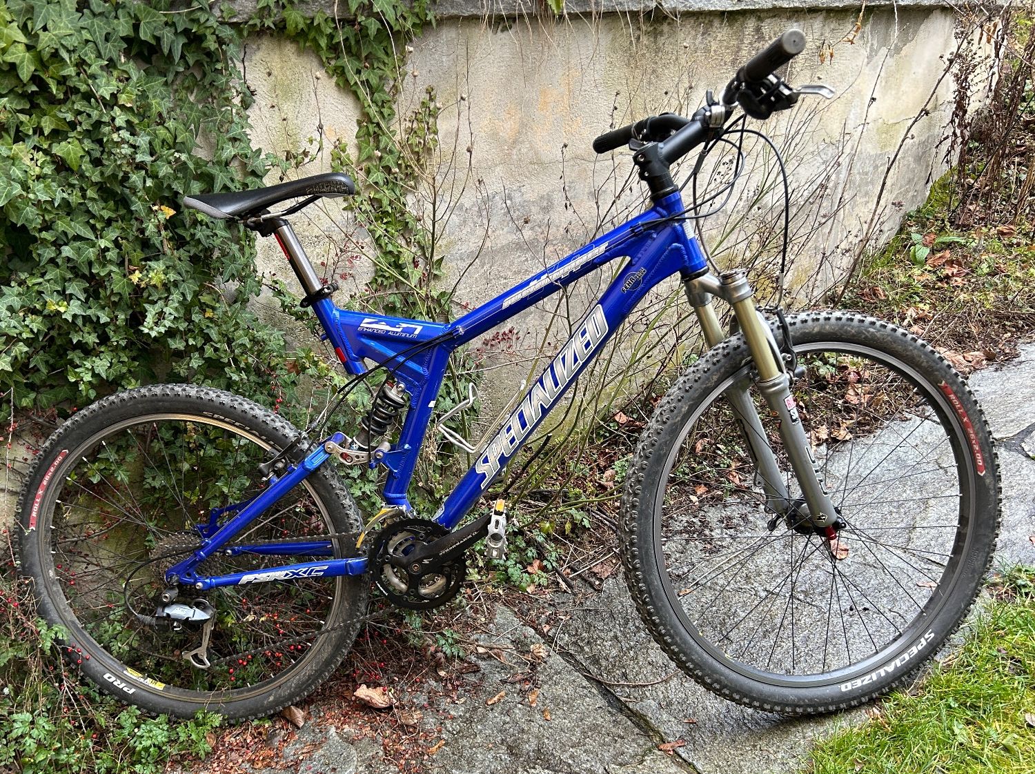 Specialized Biciclette: Specialized fully 26“ Rockhopper FSR – Usato da Riehen venduto da Polymorpheus