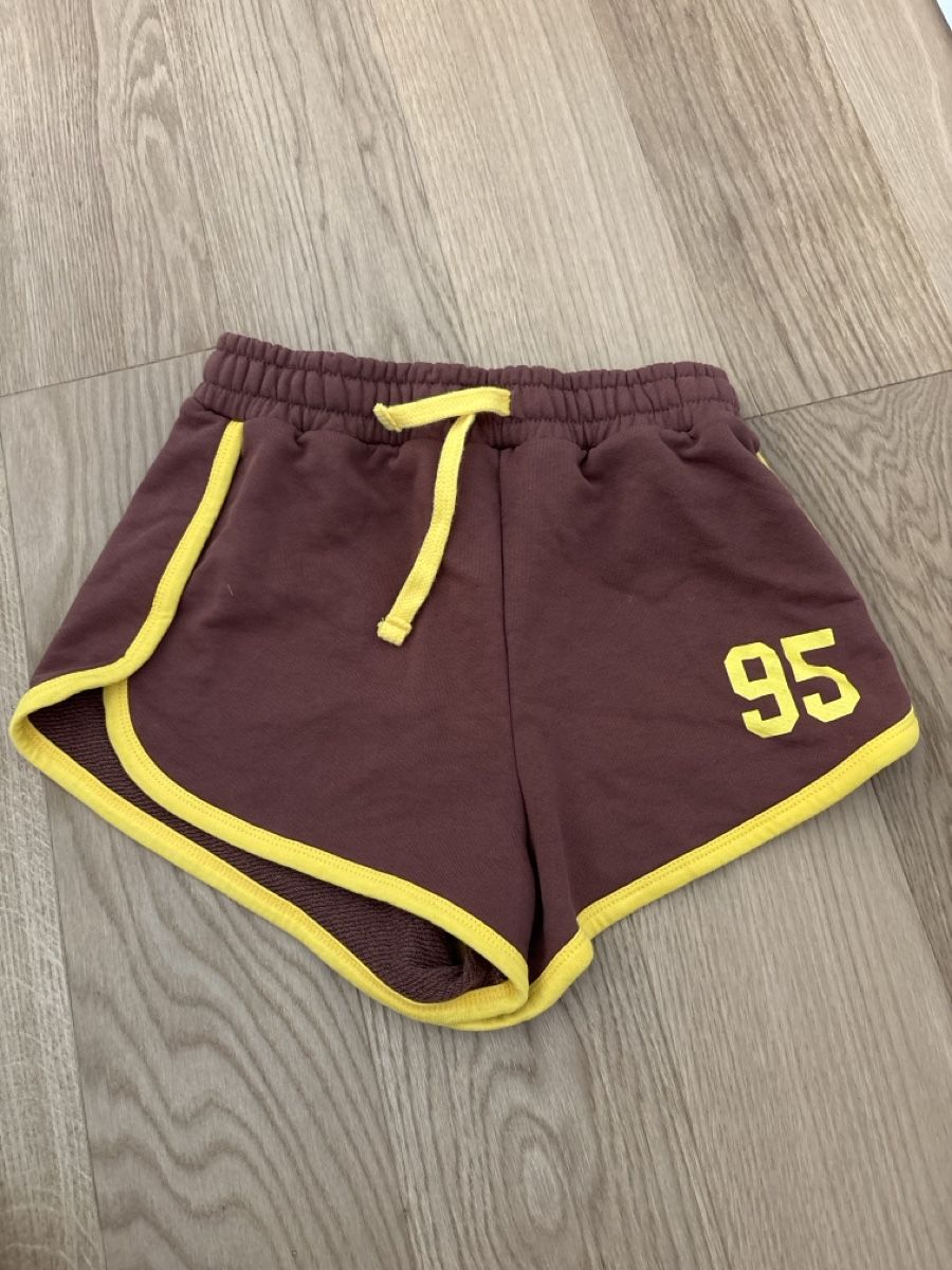 Zara Hosen: Zara Brown Shorts, Size S – Gebraucht aus Steinhausen von zgo_6dc6