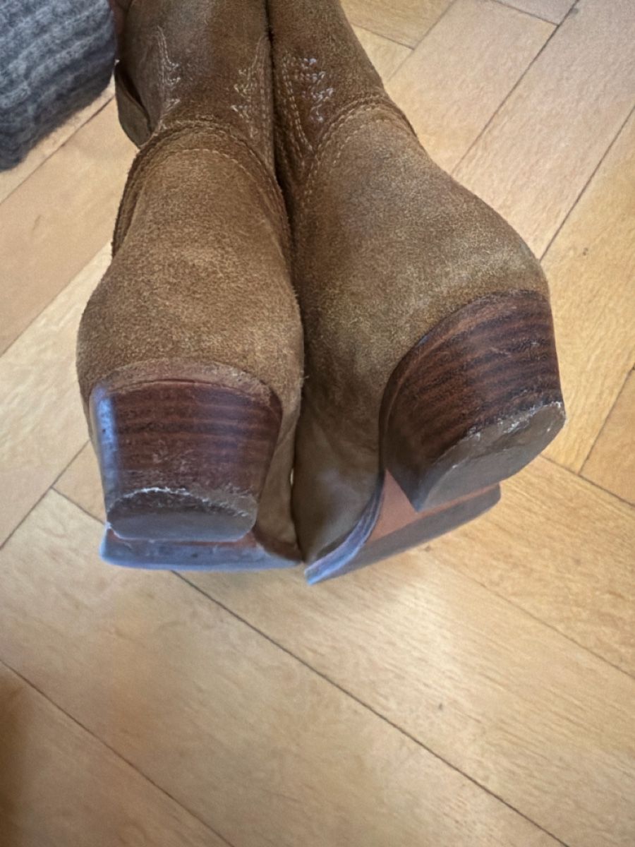Ba&Sh Chaussures femmes: Bottines Bash 39 – D'occasion à Lausanne par ale_yzt7 5
