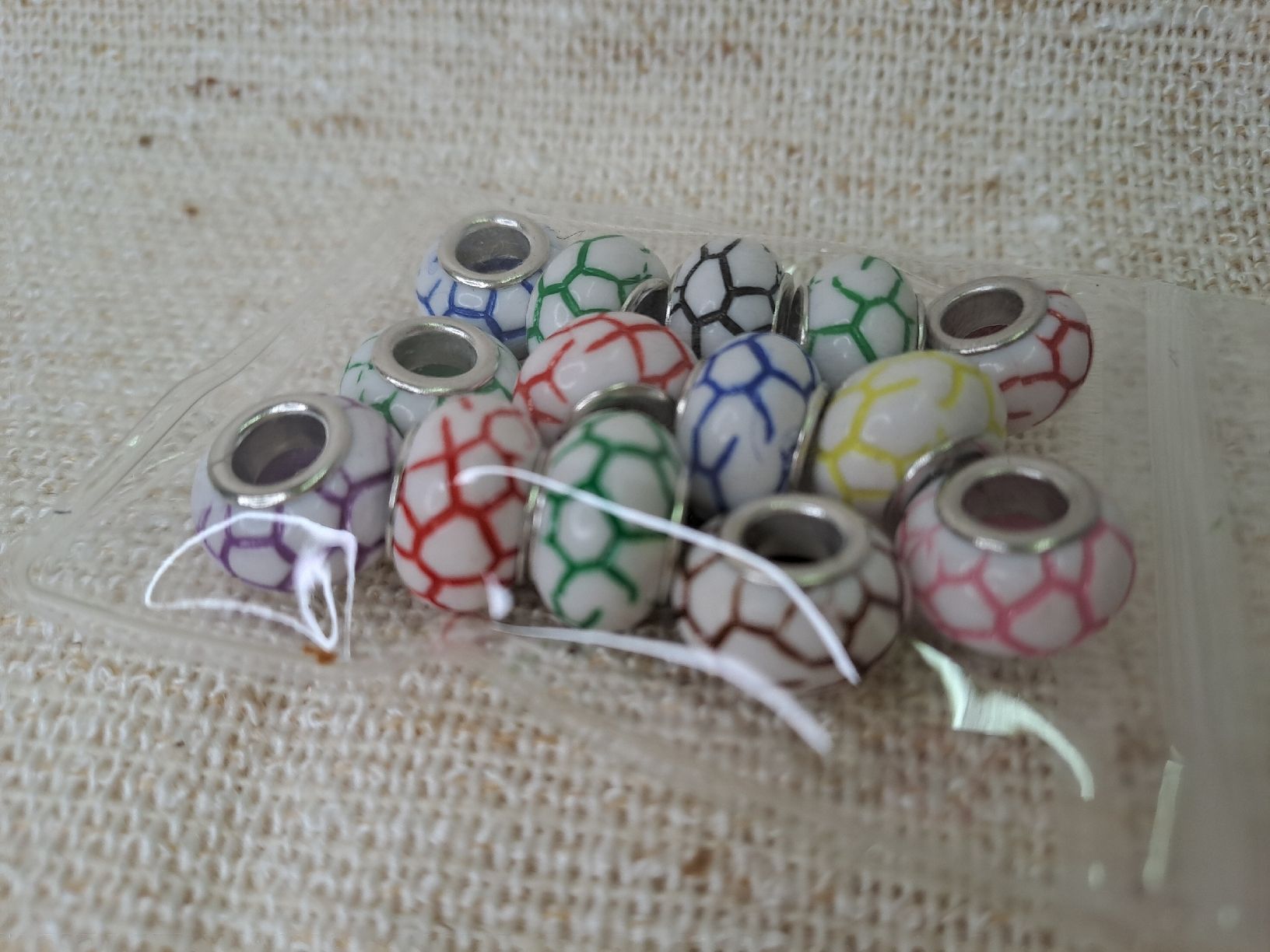 Perle (finte): 14 Schnürsenkel Perlen Schmuck – Nuovo e nell'imballaggio originale da Uznach venduto da Walaylatiere 2