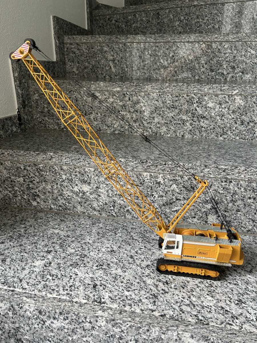 Liebherr Kits de montage: Liebherr 882 , Eberhard, 1:50 – D'occasion à Horw par Tigercat635