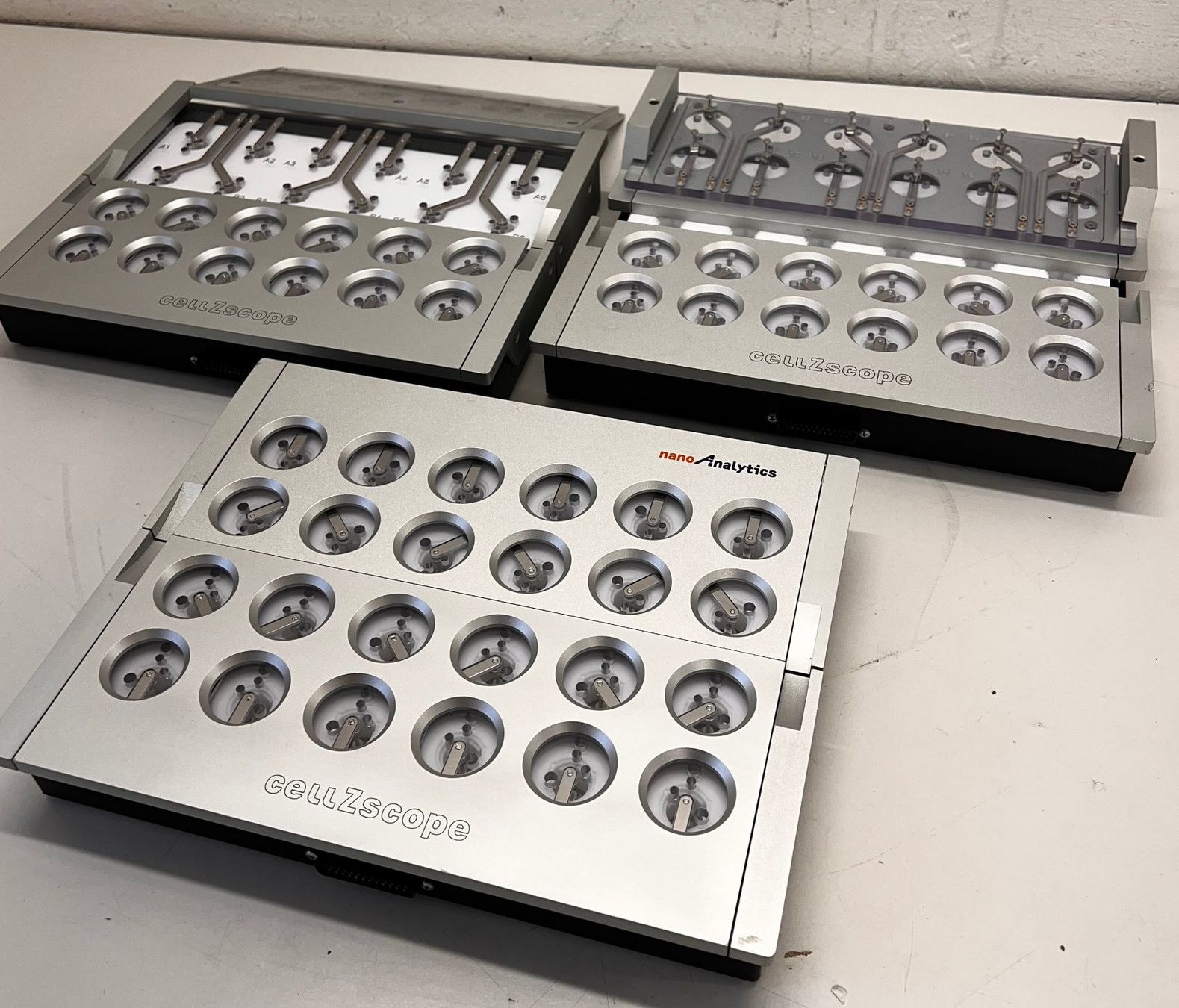 Laborzubehör: Nano Analytics CellZscope Set im Koffer + 3 Zellblöcke – Gebraucht aus Niederdorf von LeptonAG_Labor 1