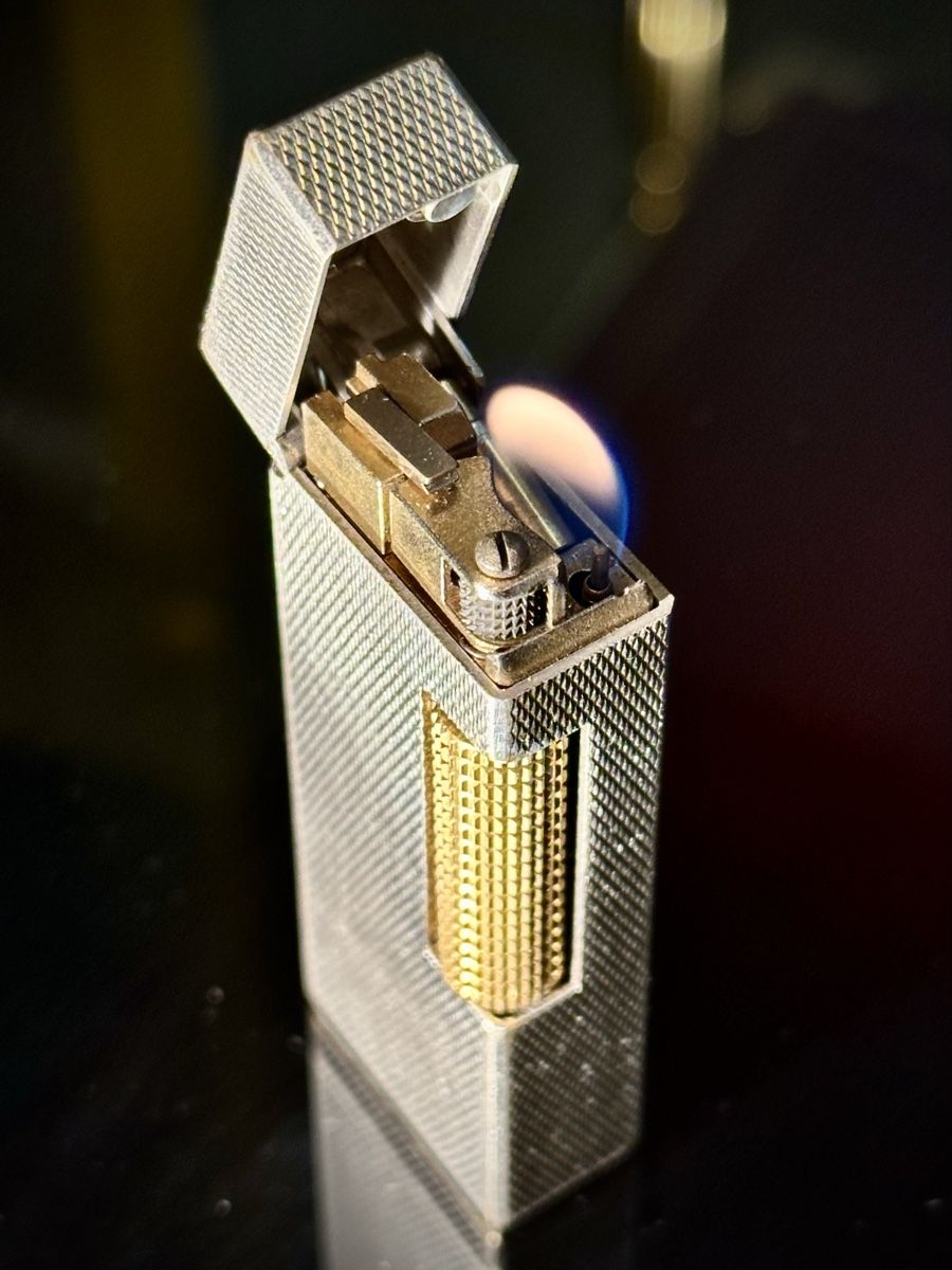 Dunhill Feuerzeuge: Dunhill Rollagas Silver & Gold – Gebraucht aus Zürich von RatsTreasure 2