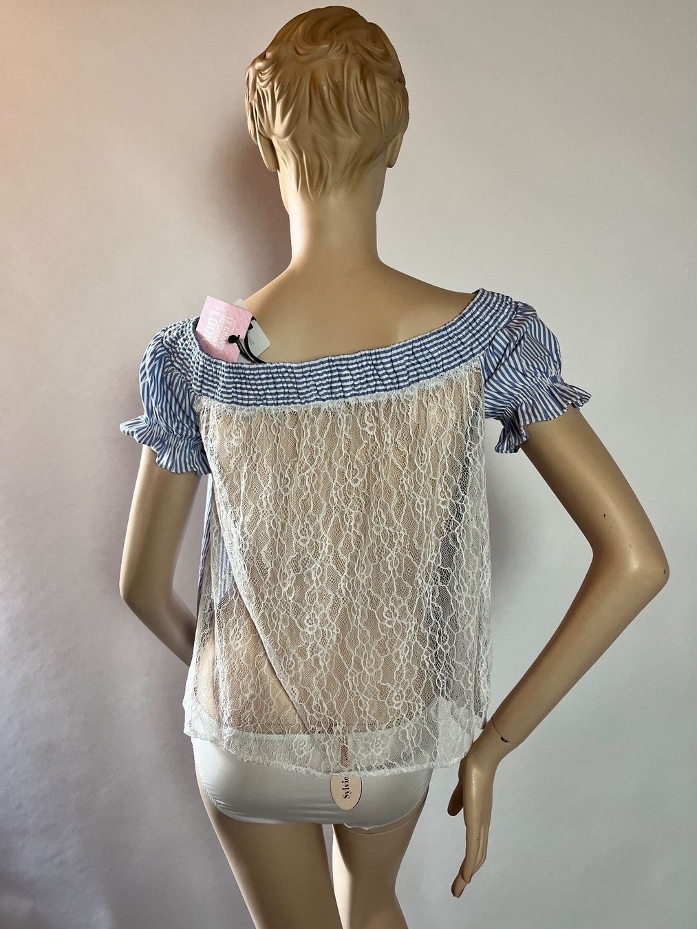 Nafnaf Camicette: Bluse der Marke NAF NAF, Grösse M, Farbe Blau/Weiss – Nuovo e nell'imballaggio originale da Rudolfstetten venduto da gst_g7xl 2