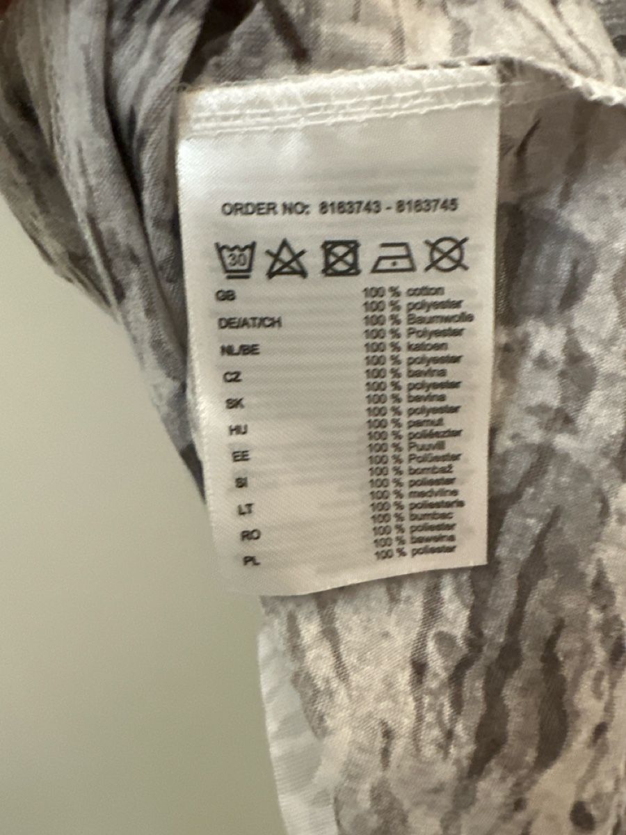 T-shirt: Shirt Gr. XS – Usato da Buus venduto da 2019dp 6