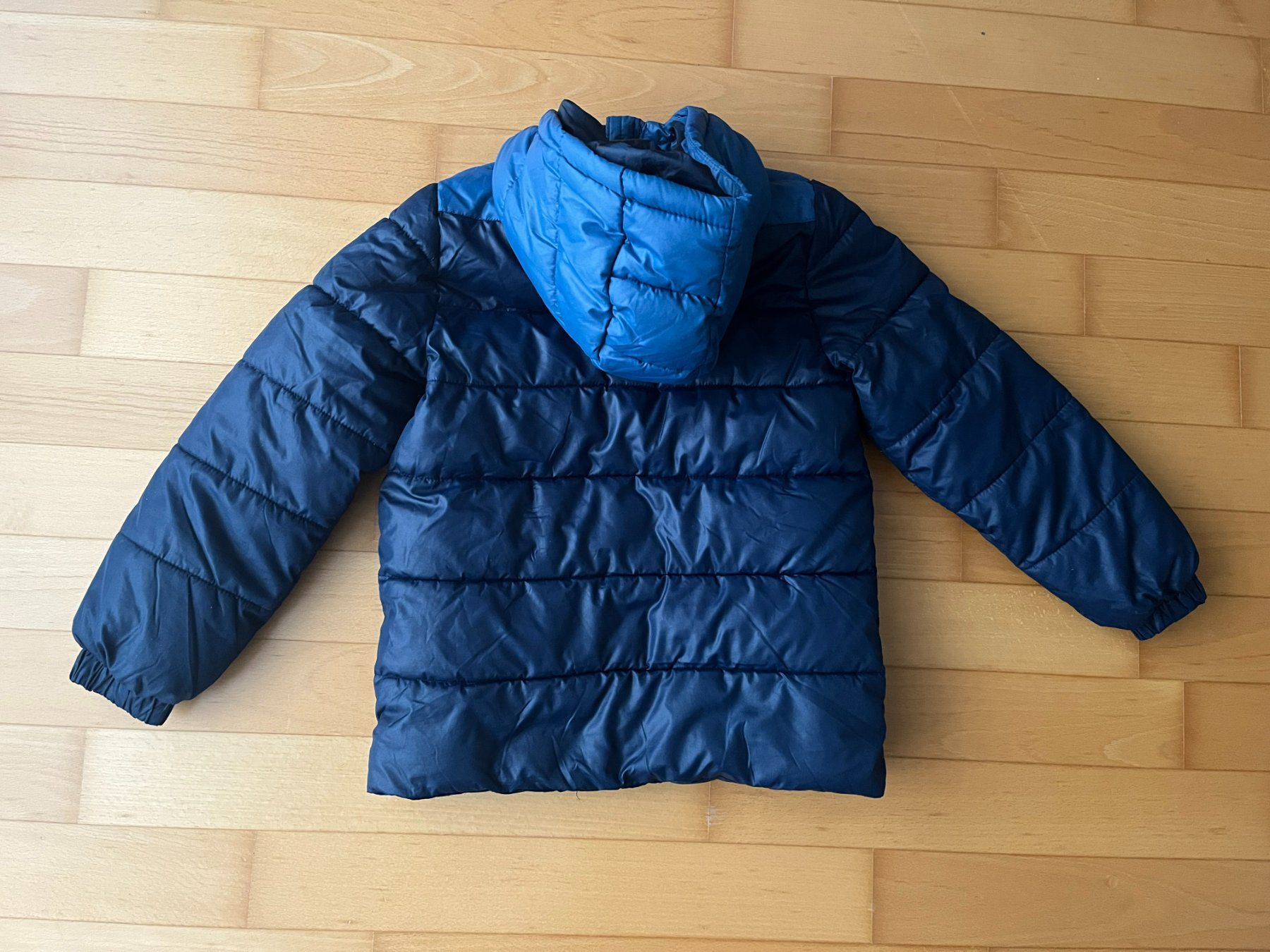 Giacche & Cappotti: Dickere Steppjacke – Usato da Muttenz venduto da Juvenile33 1