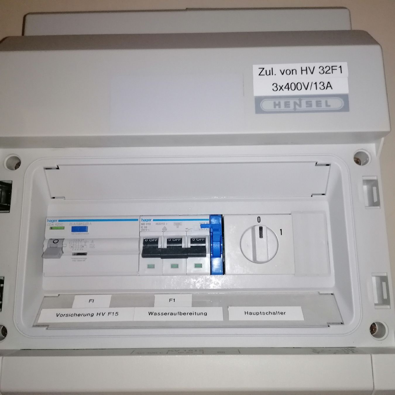 Hager Alimentazione elettrica: AP klein Verteilung – Usato da Bazenheid venduto da Beltoni