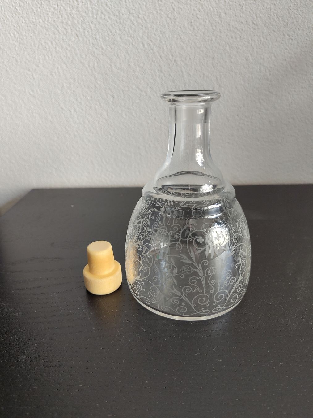 Altro in Stoviglie & Bicchieri: Vintage Glasflasche mit Gravur – Usato da Liebefeld venduto da sam_7vm2 2