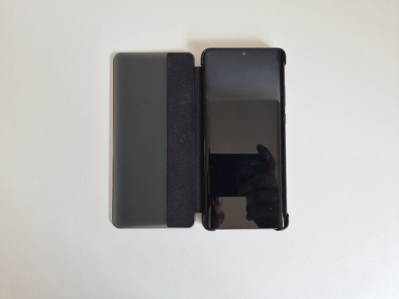 Huawei Portables: Huawei Smart View mit Klappcover – D'occasion à Schaffhausen par Alforall 2