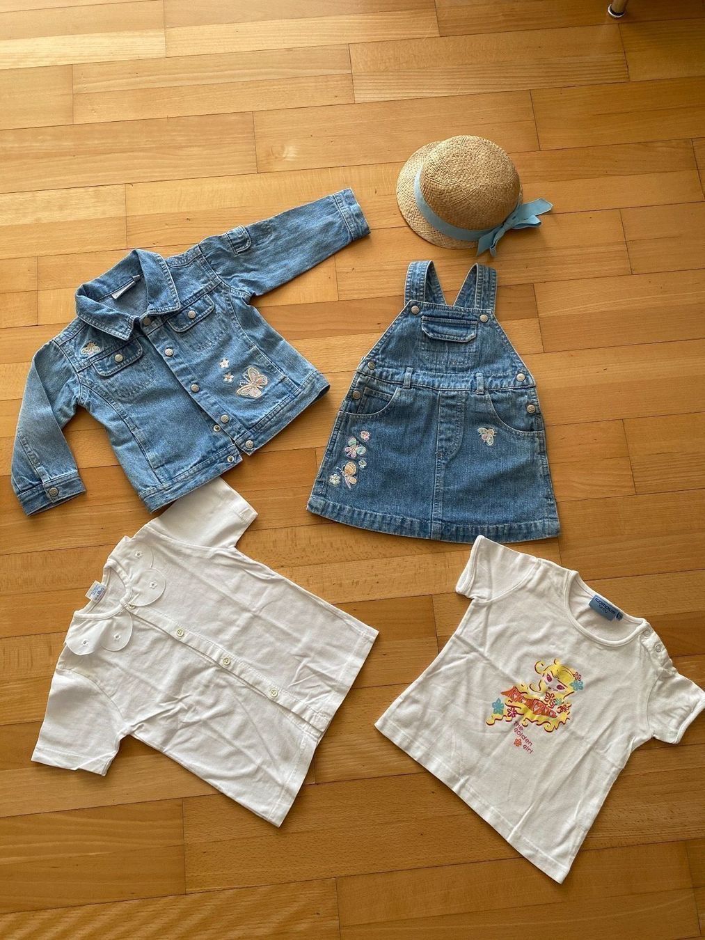 Lotti & Set di vestiti: Süsses Mädchenset Gr. 80/86 – Usato da Tübach venduto da Vivienne0