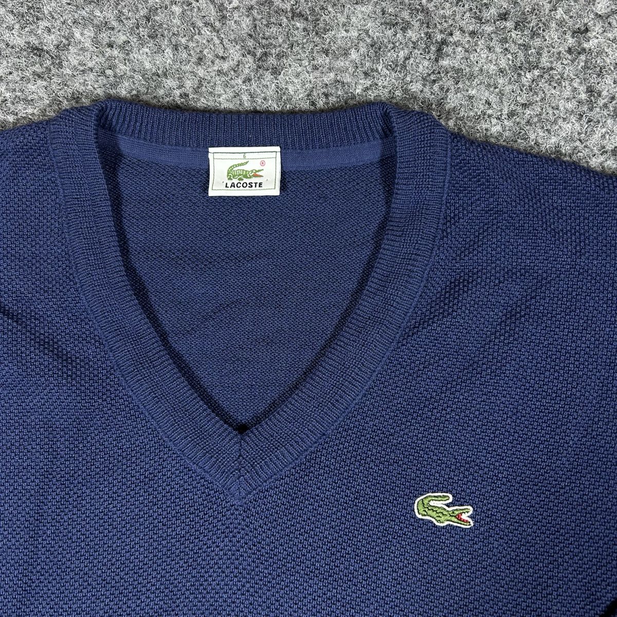 Lacoste Maglioni & Felpe: Lacoste knit vintage  – Nuovo (secondo la descrizione) da La Sagne NE venduto da Matlasape 2