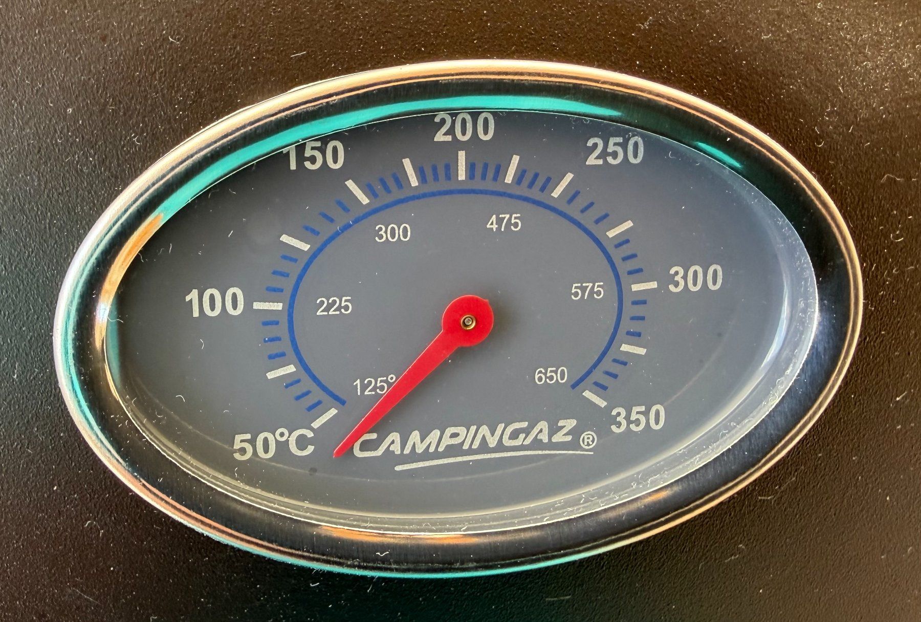 Campingaz Griglie: Gasgrill CampingGaz, 3 Brenner – Usato da Oberurnen venduto da rol_d5yj 2