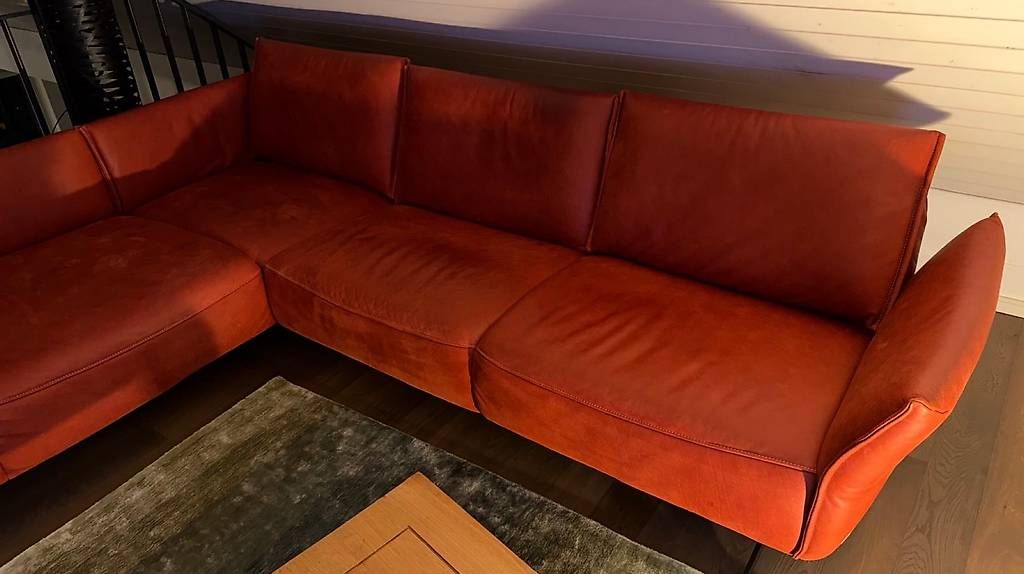 Sofas: 1 jähriges Designer Ecksofa matt Varga Echtes Leder  – Gebraucht aus Egg b. Zürich von AnnetteD02 3