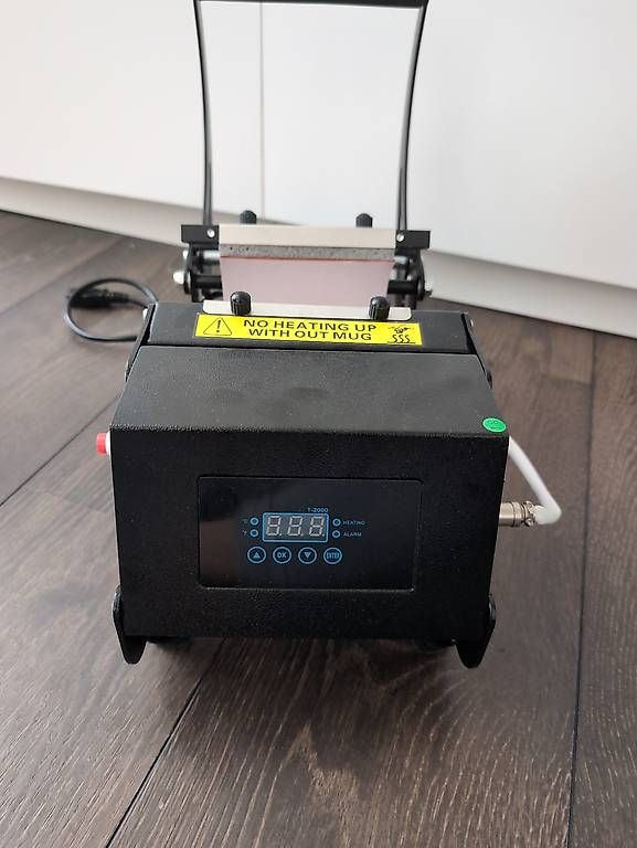 Alle Maschinen: Tassenpress Model AP1803 – Gebraucht aus Knutwil von einafetsh