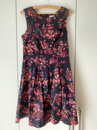 Marie Lund Kleid, Gr. 40, Blumenmuster, Sommerlich! Top