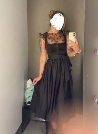 Dirndl Grösse EU 32 inkl. Bluse