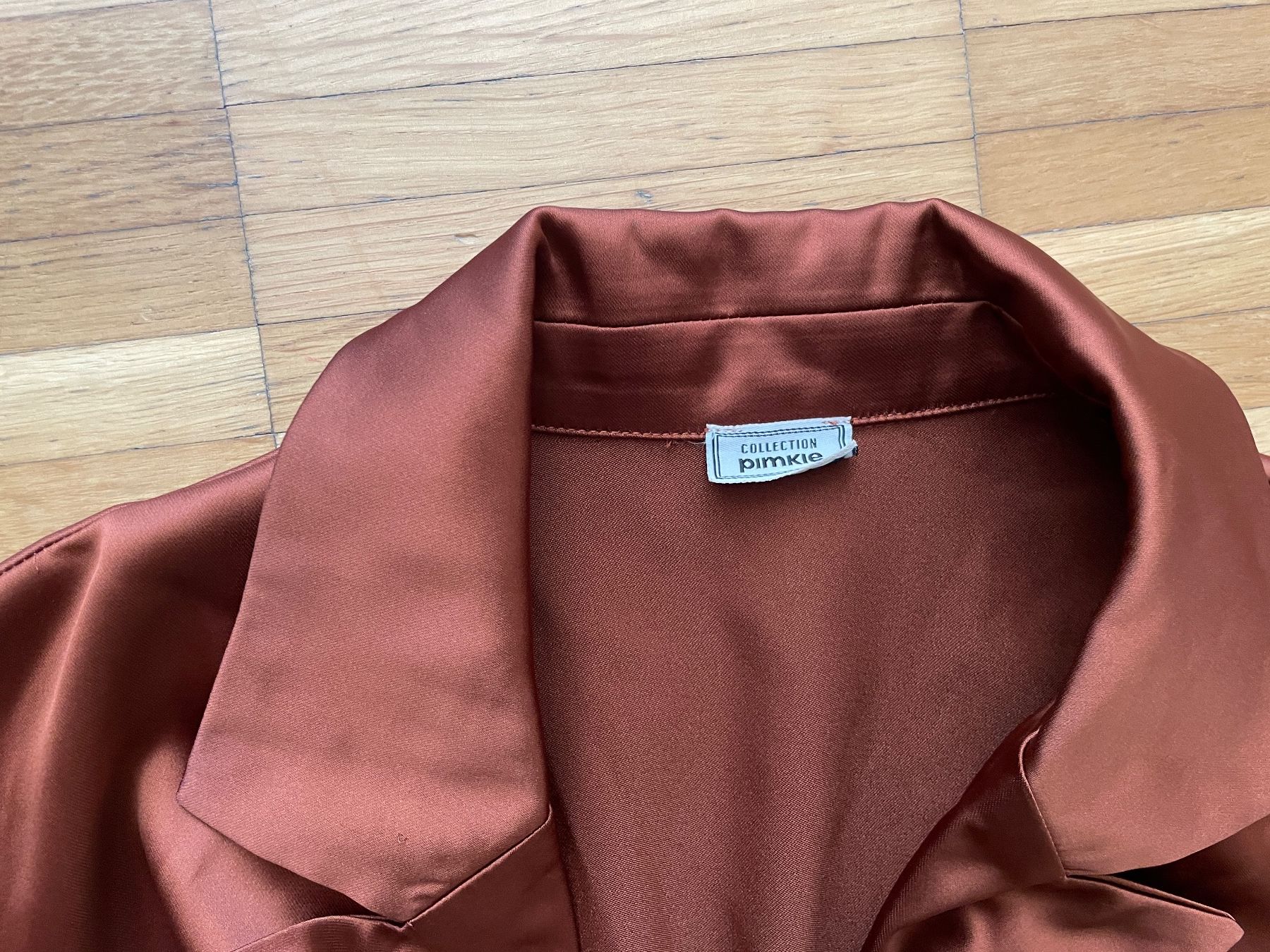 Kleider: glänzendes, elegantes Kleid - rostfarben - EU 40 – Gebraucht aus Neftenbach von Justine76 1