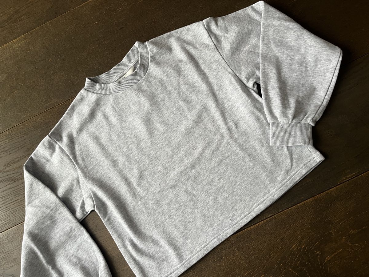 H&M Maglioni & Felpe: Pull sweat H&M gris 134/140 – Usato da gland venduto da Moral