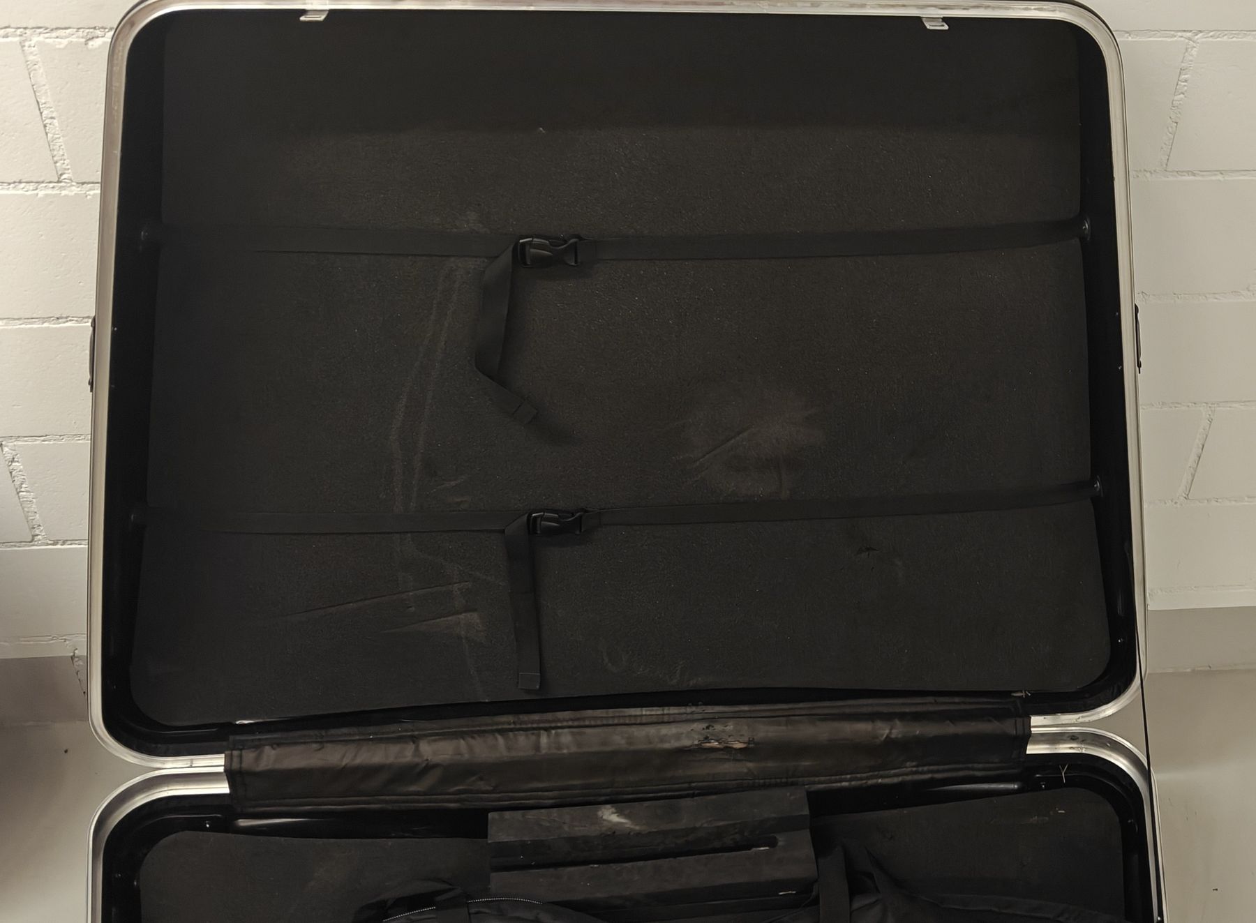 Valigie: Canyon Hardcase Radkoffer mit Laufradtaschen – Usato da Ermenswil venduto da kle_fvj7 6