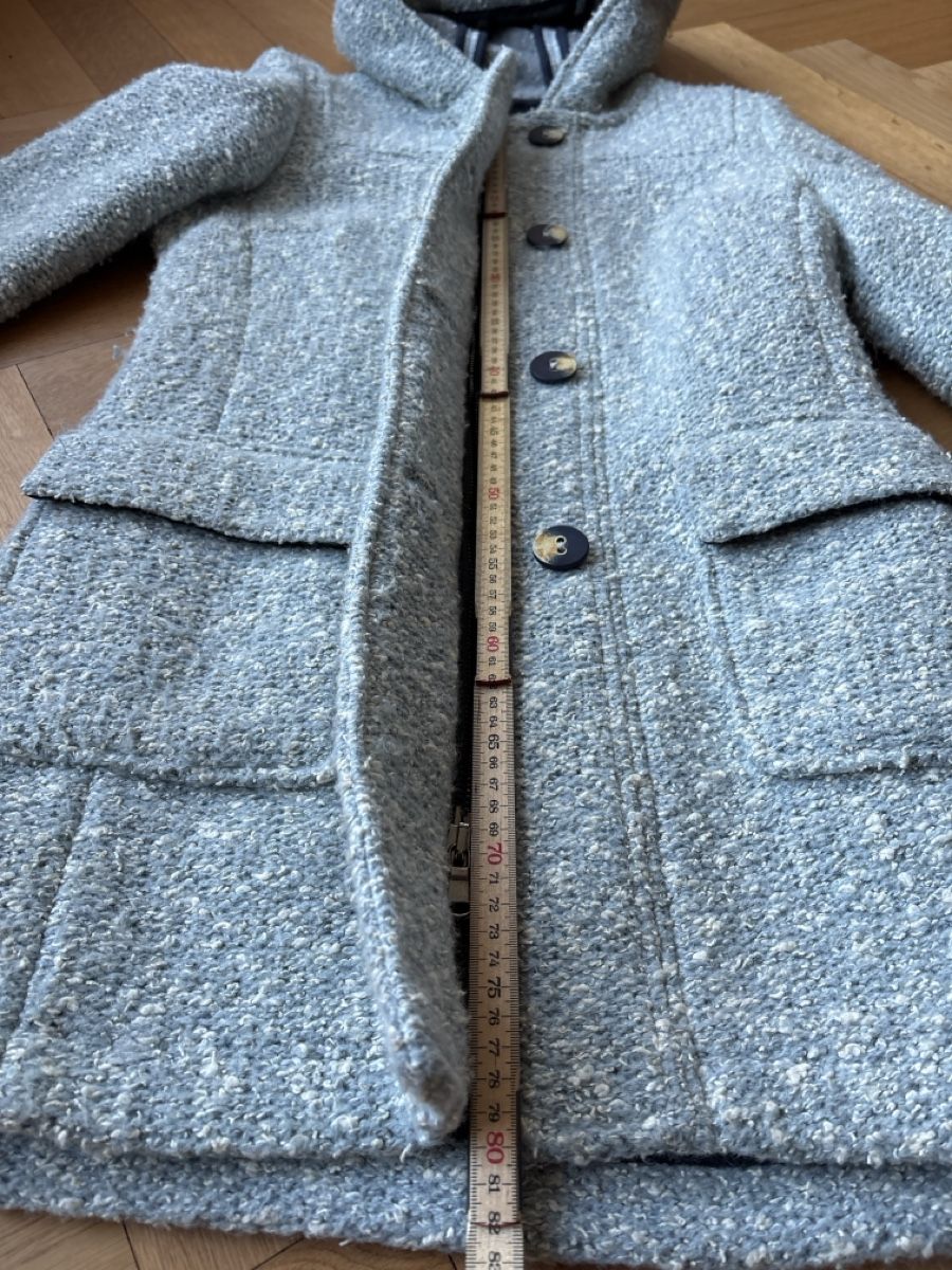Cappotti: Wintermantel mit Kapuze, Grösse M, hellblau/grau – Usato da Riehen venduto da aschob 1