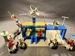 Lego 926 Space Command Center + Lego 897 + Lego 886