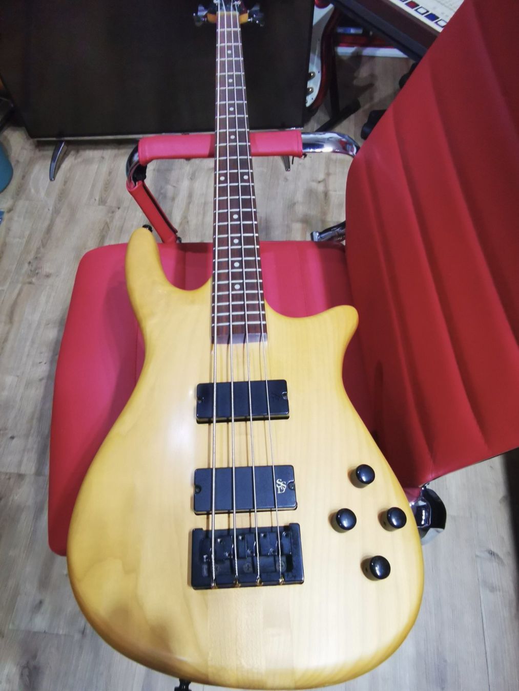 Strumenti musicali: SPECTOR NS-94 aktiv Bass – Usato da Laupen BE venduto da Elch55