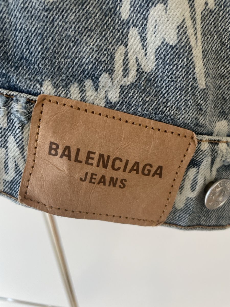 Balenciaga Giacche: Balenciaga All Over Logo Jeans Jacke – Usato da Wittenbach venduto da therealmoonstone 4