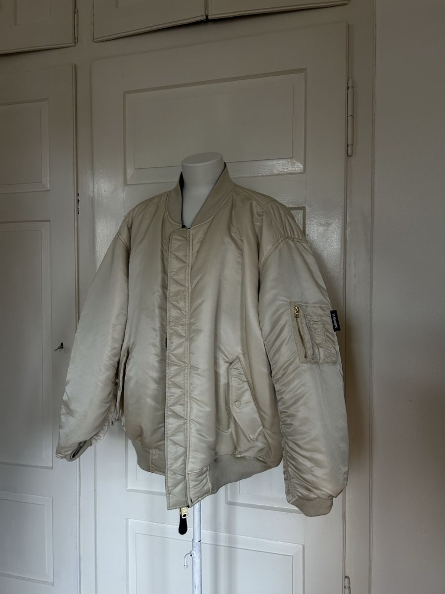 Giacche: Vetements Bomber – Nuovo (secondo la descrizione) da St. Gallen venduto da misvakall 3