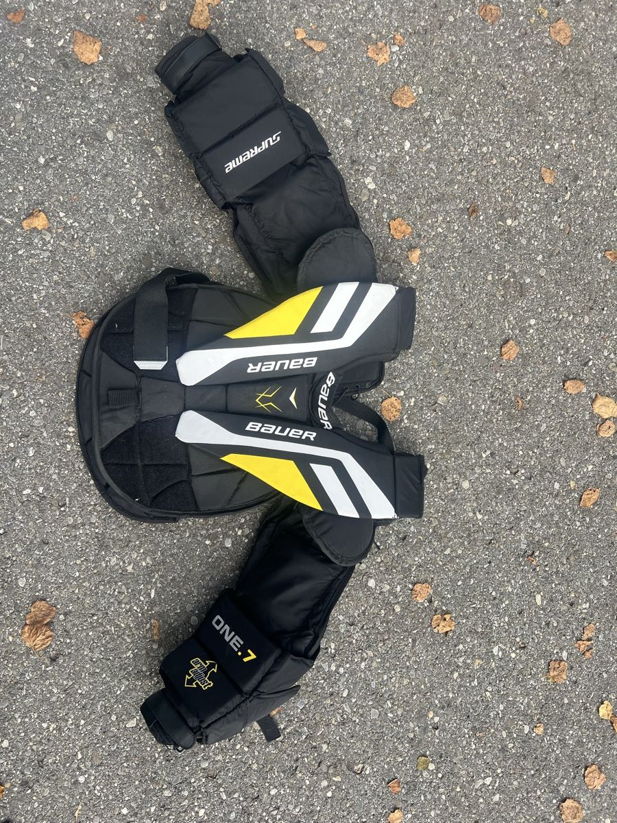Bauer Protezioni & Imbottiture: Plastron hockey suprême  – Usato da La Tour-de-Trême venduto da Fribresell 1