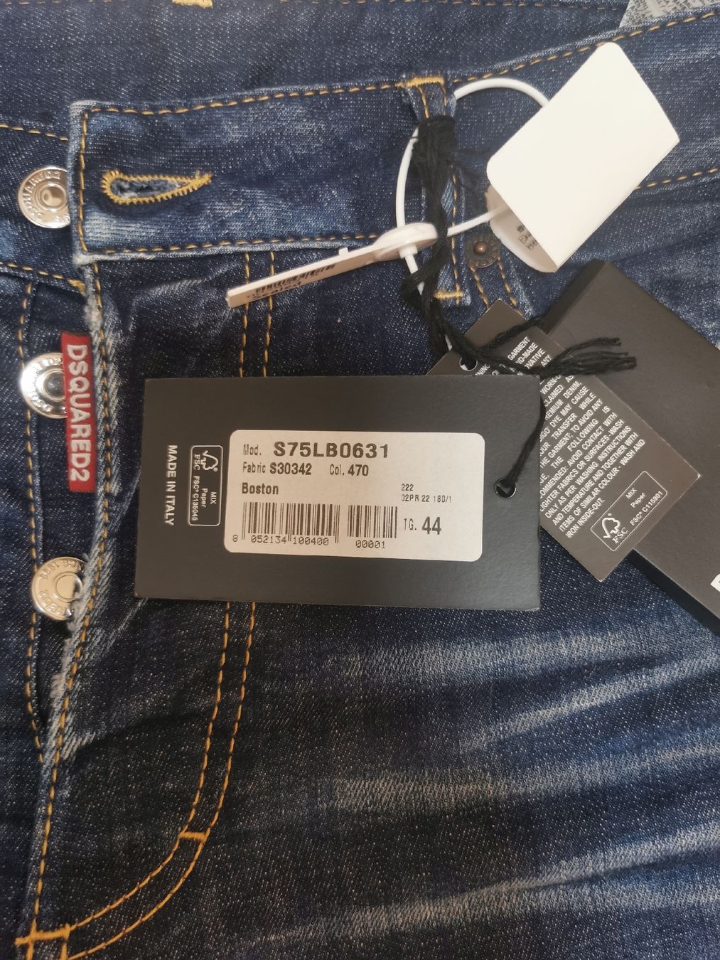 Dsquared2 Jeans: Dsquared jeans neue – Neuf avec emballage d'origine à Wetzikon ZH par mau_m2bm 5
