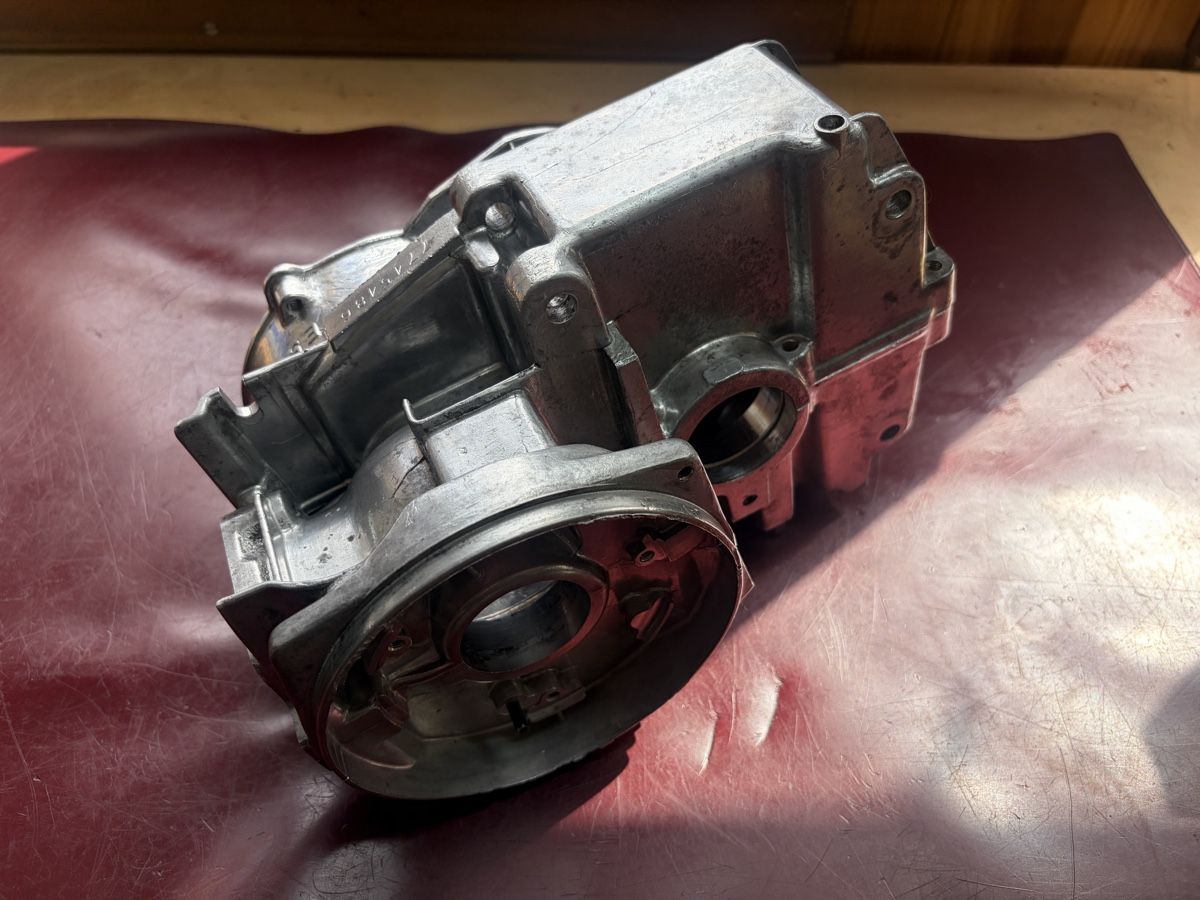 Puch Motoren: Mofa Puch E50 4-Lager Motorengehäuse – Gebraucht aus Latterbach von Bbutz98