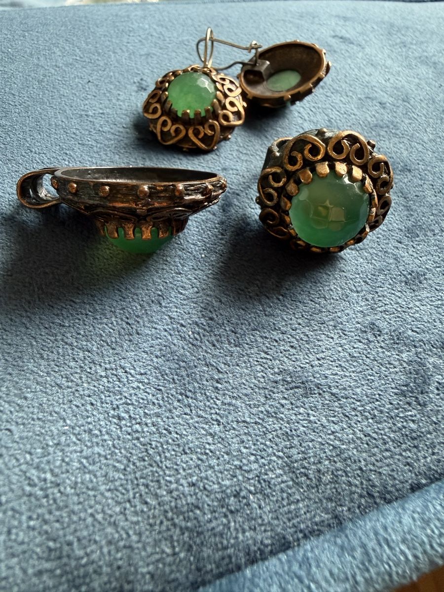 Altri gioielli: Vintage Jade Ring, Pendant & Earrings Set – Nuovo (secondo la descrizione) da Zürich venduto da DEGU 2