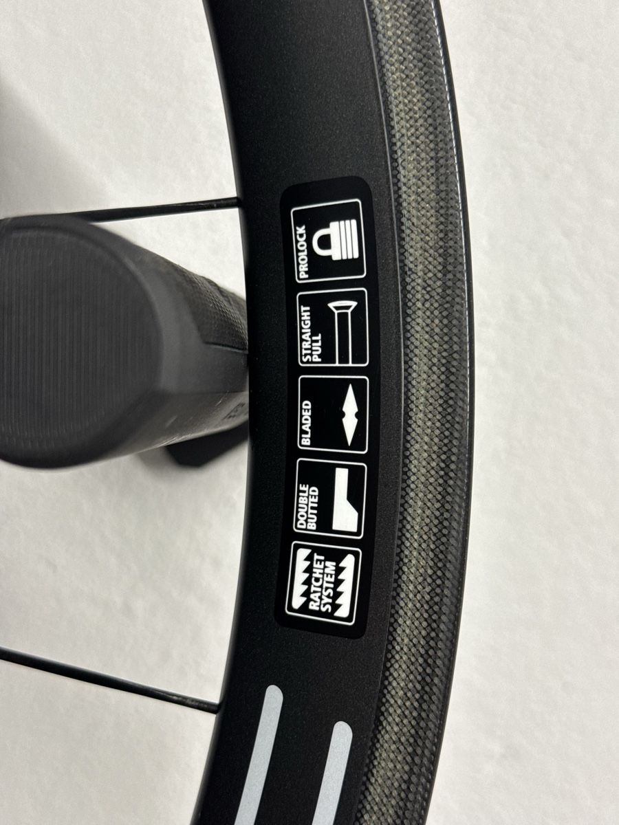 Cerchioni: Laufradsatz DT SWISS RC38C – Usato da Berg SG venduto da cil_p8z9 6