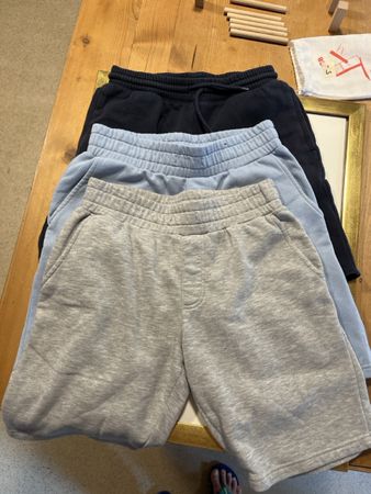 3x Shorts Jungs, Gr. XS
