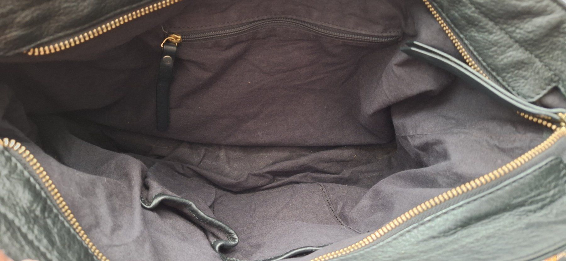 Borse da donna: Sac en cuir noir – Usato da St-Triphon venduto da Jldr0 5