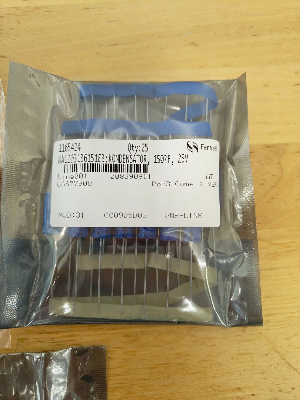 Componenti elettronici: Diverse Kondensatoren – Usato da Emmenbrücke venduto da BlSi 3