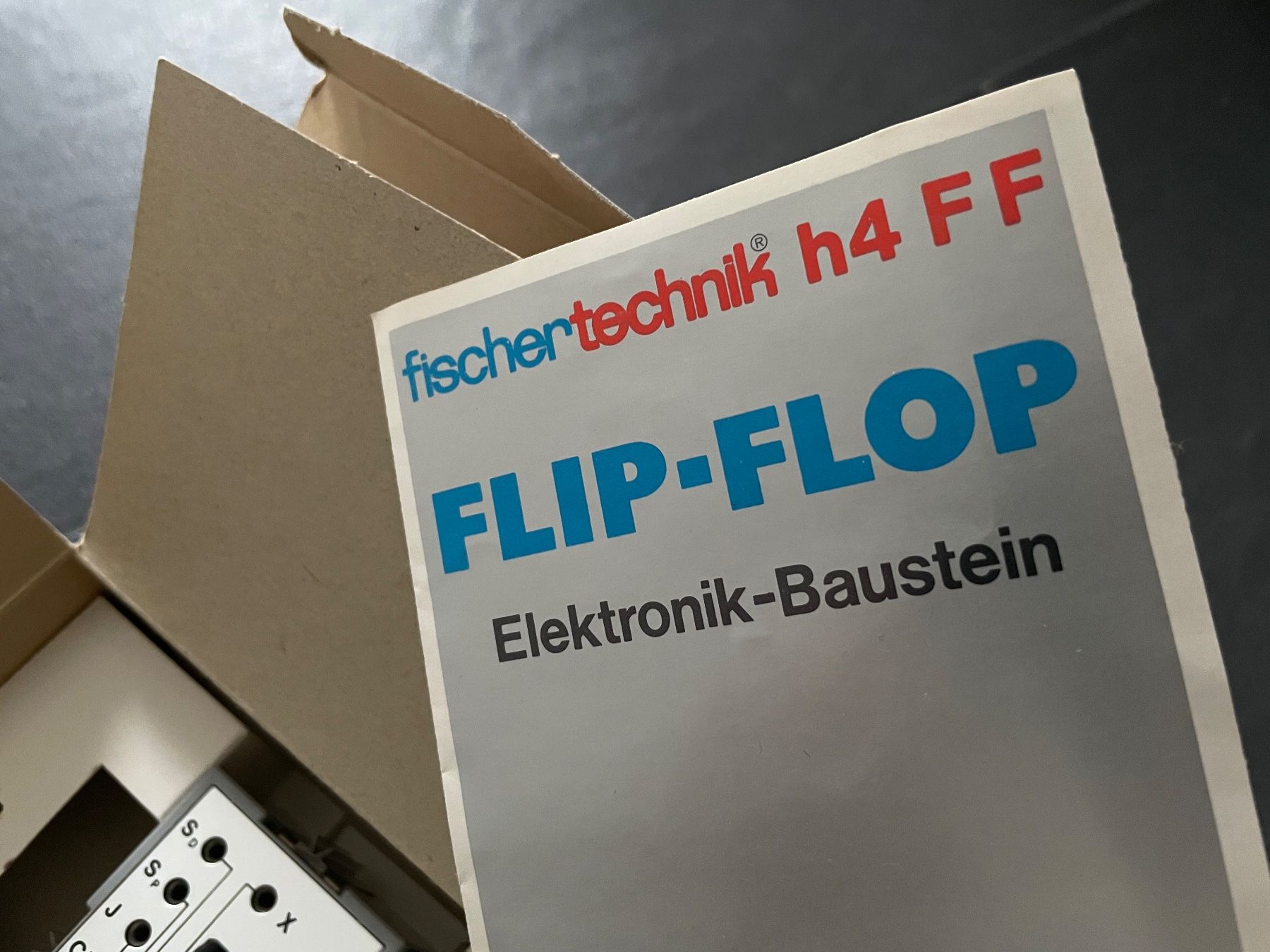 Fischer Baukästen: Fischertechnik h4 FF Flip-Flop Elektronik-Baustein – Neu und originalverpackt aus Rothenfluh von Ron999 3