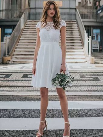 Neues Hochzeitskleid kurz Grösse 38 ungetragen