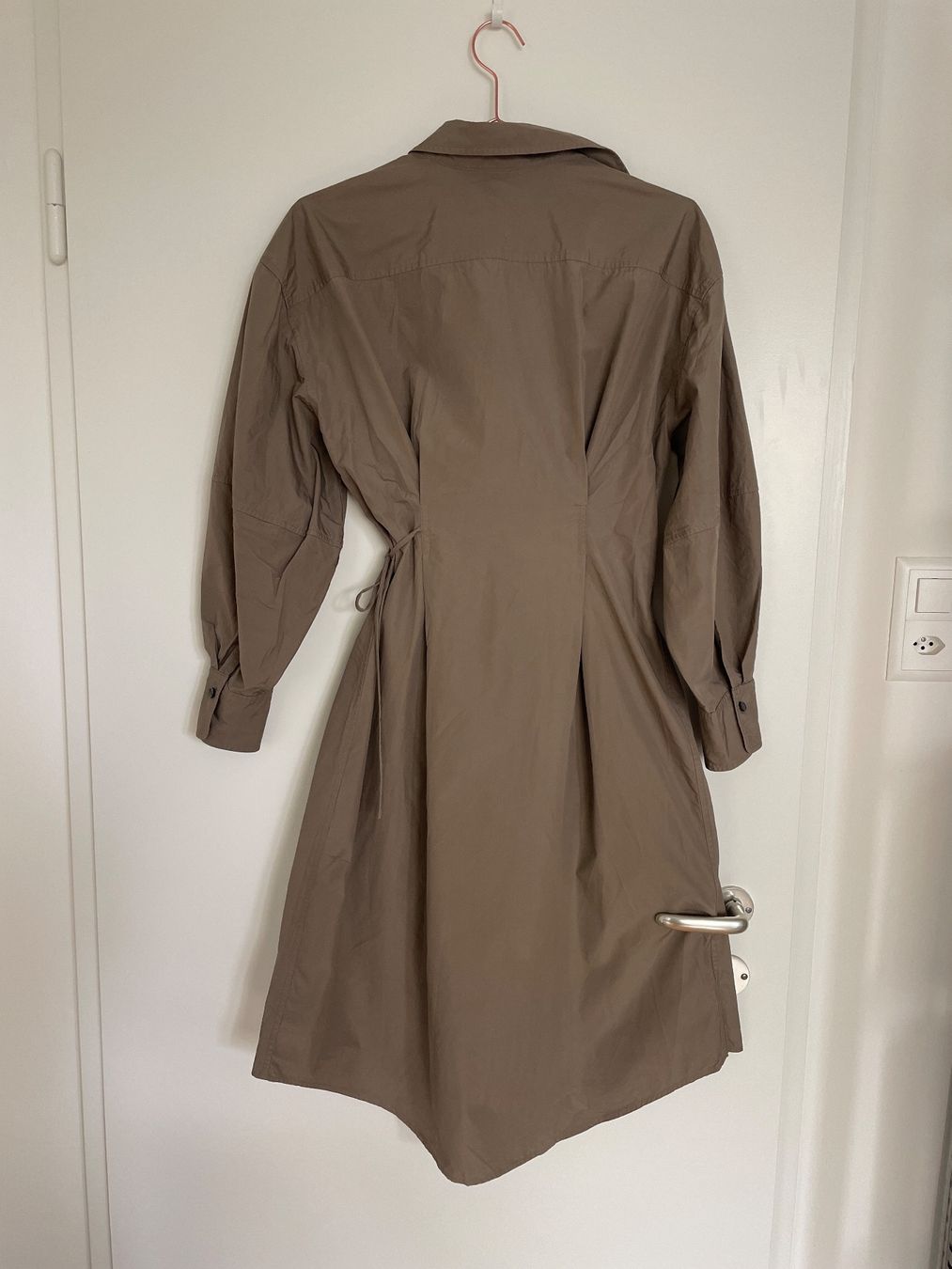 Arket Vestiti: Arket Wickelkleid NEU Gr. 36 – Nuovo (secondo la descrizione) da Zürich venduto da Nhpp 1