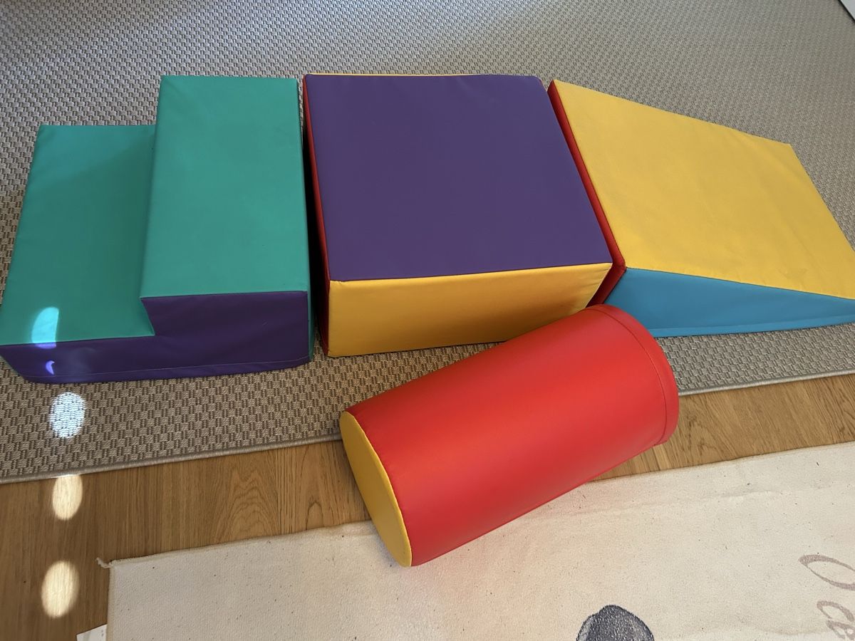 Jouets: Soft Play Blocks and Roller Set Multi-coloured Good Conditio – Neuf (Voir description) à Zürich par mar_d7zz