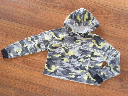 Sweat Shirt / Hoodie kurze Form Gr. 152